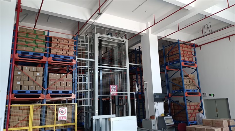 赛斐迩-四项车货架 (2).jpg